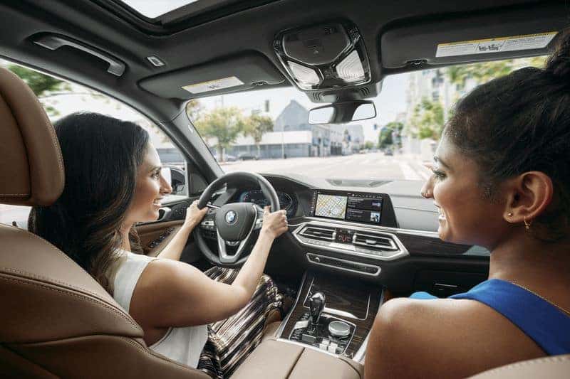 2022 BMW X5 interior Technology