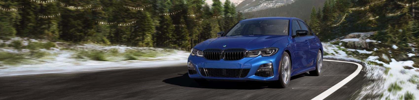 2022 blue BMW 3 Series review