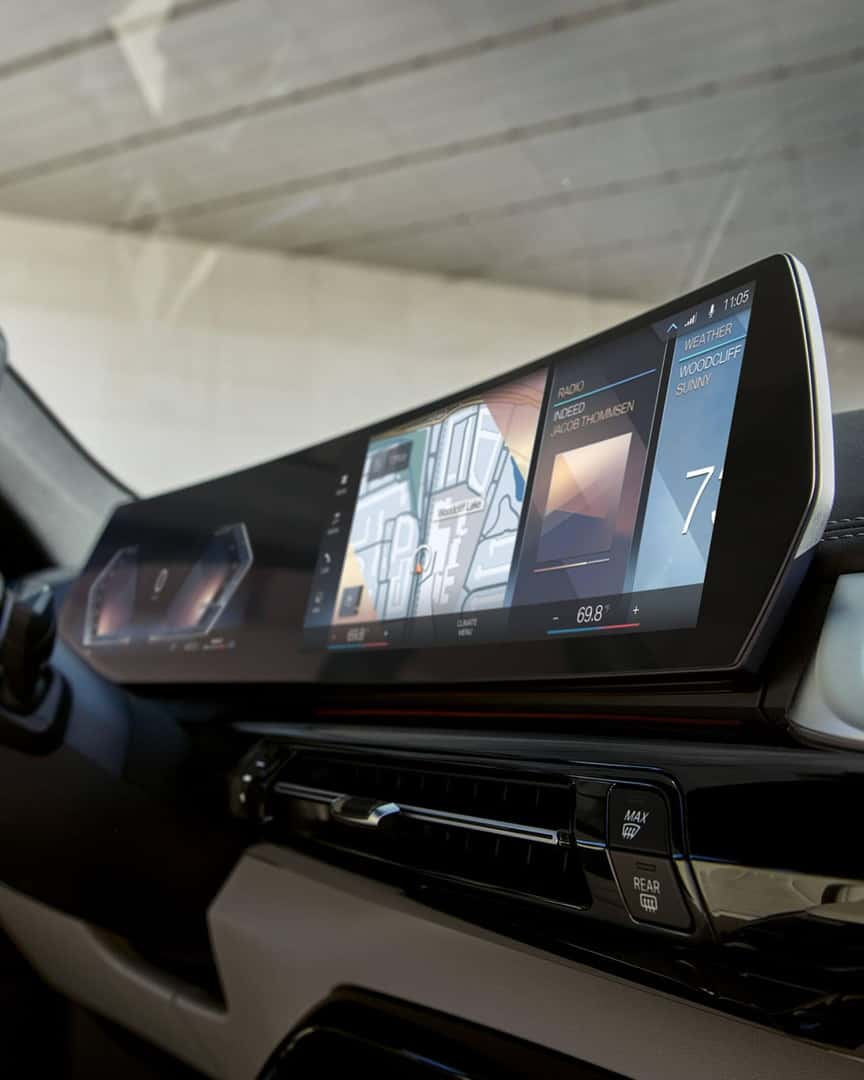 2022 BMW X1 Interior Tech