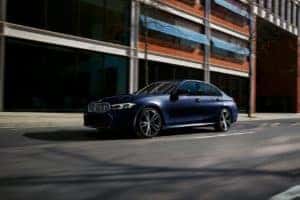 BMW 330i