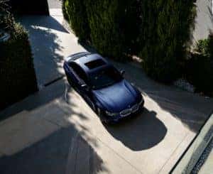 BMW 330i