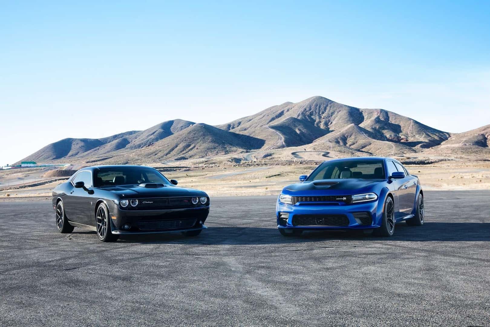 Dodge Challenger vs Charger