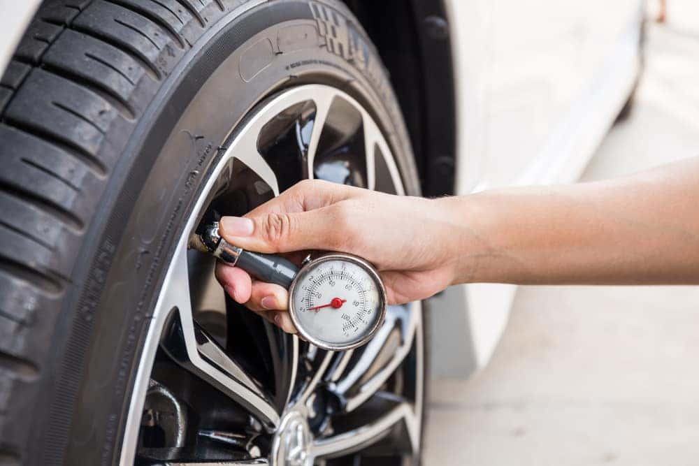 How to Gauge Tire Pressure  