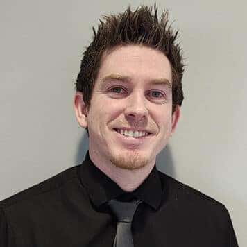 Sean  Kerns
