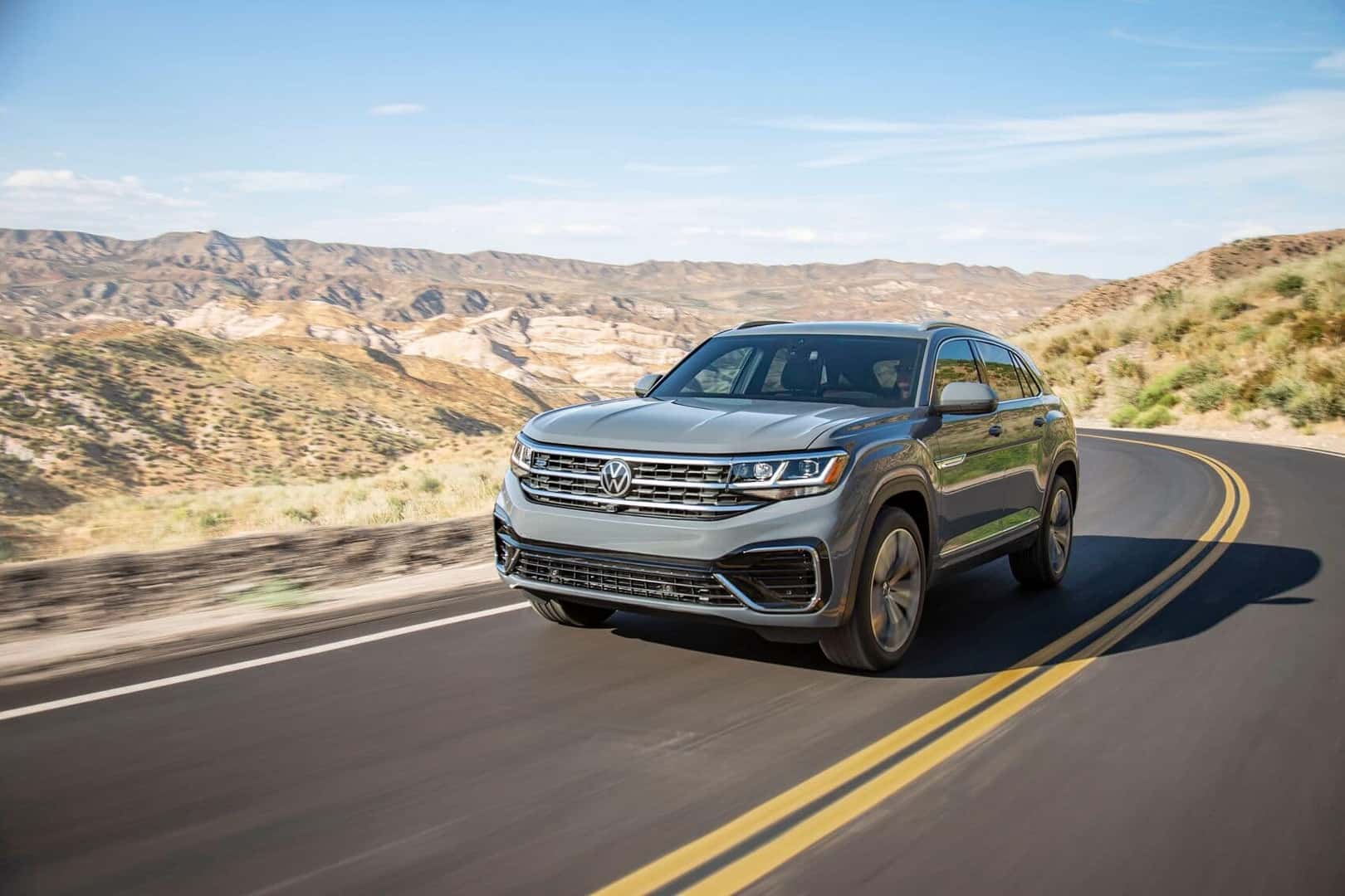 Volkswagen Atlas Cross Sport Driving