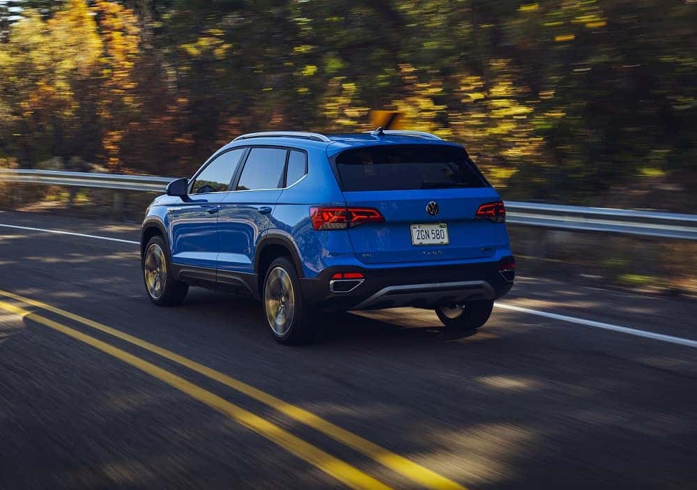 2022 Volkswagen Taos Driving